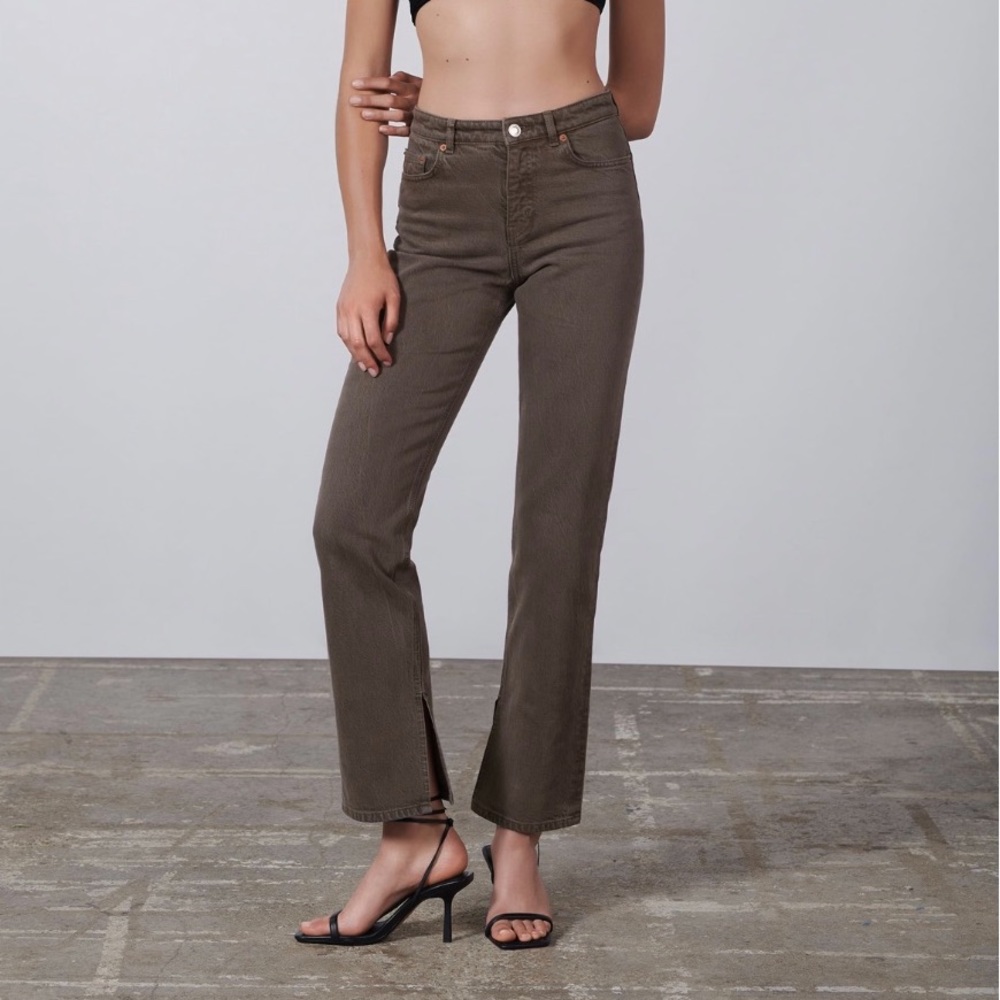 New brown Zara mom jeans